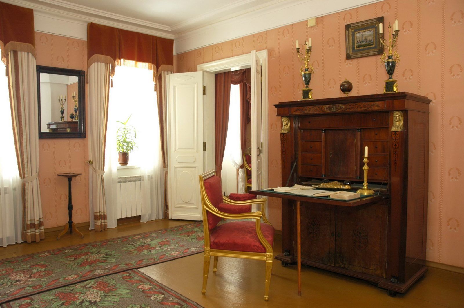 Барский дом: комната Е.А. Арсеньевой
