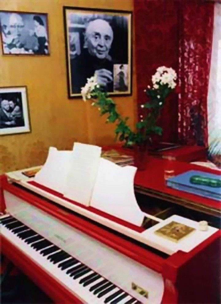 Красный рояль Вадима Козина
